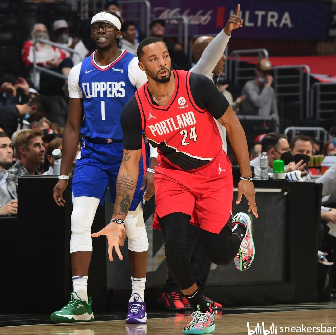 世界青少年 世界青少年